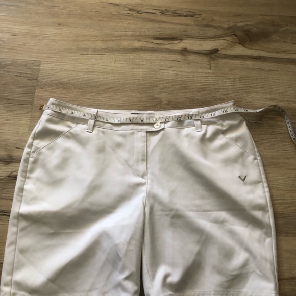 Callaway Women's Classic White Bermudas - Picture 6 of 8